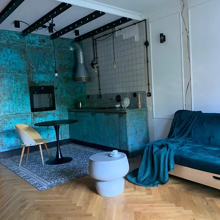 Design Free Parking And Wi Fi